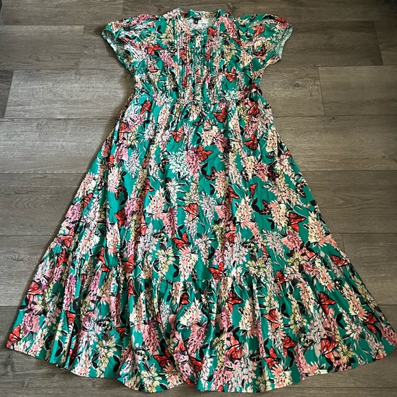 Torrid Stretch Challis Pintuck Tiered Dress Size 2X - Picture 4 of 9